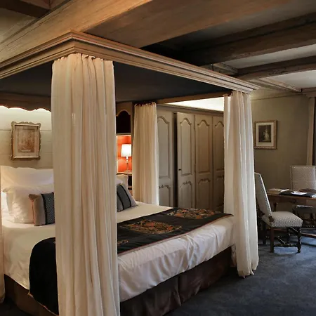 Chateau De Hotel Mercues