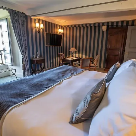 Hotel Chateau De Mercuès