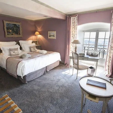 Hotel Chateau De Mercuès