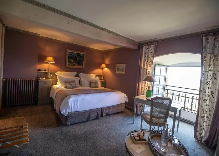 شاتو دي ميركويز فندق 4*