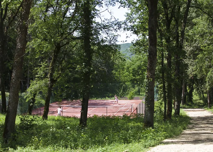 شاتو دي ميركويز 4* ميرْكو