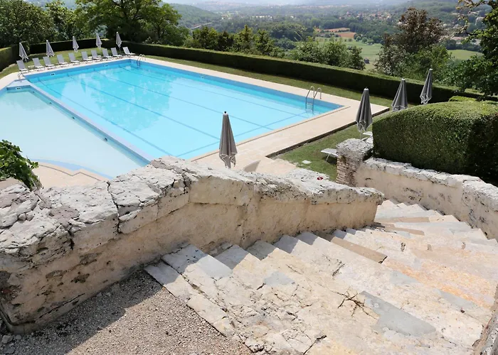 シャトー ド メルキュエス Mercuès